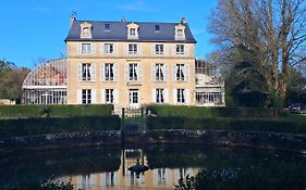 Chambres D'hôtes Château De Damigny  3*